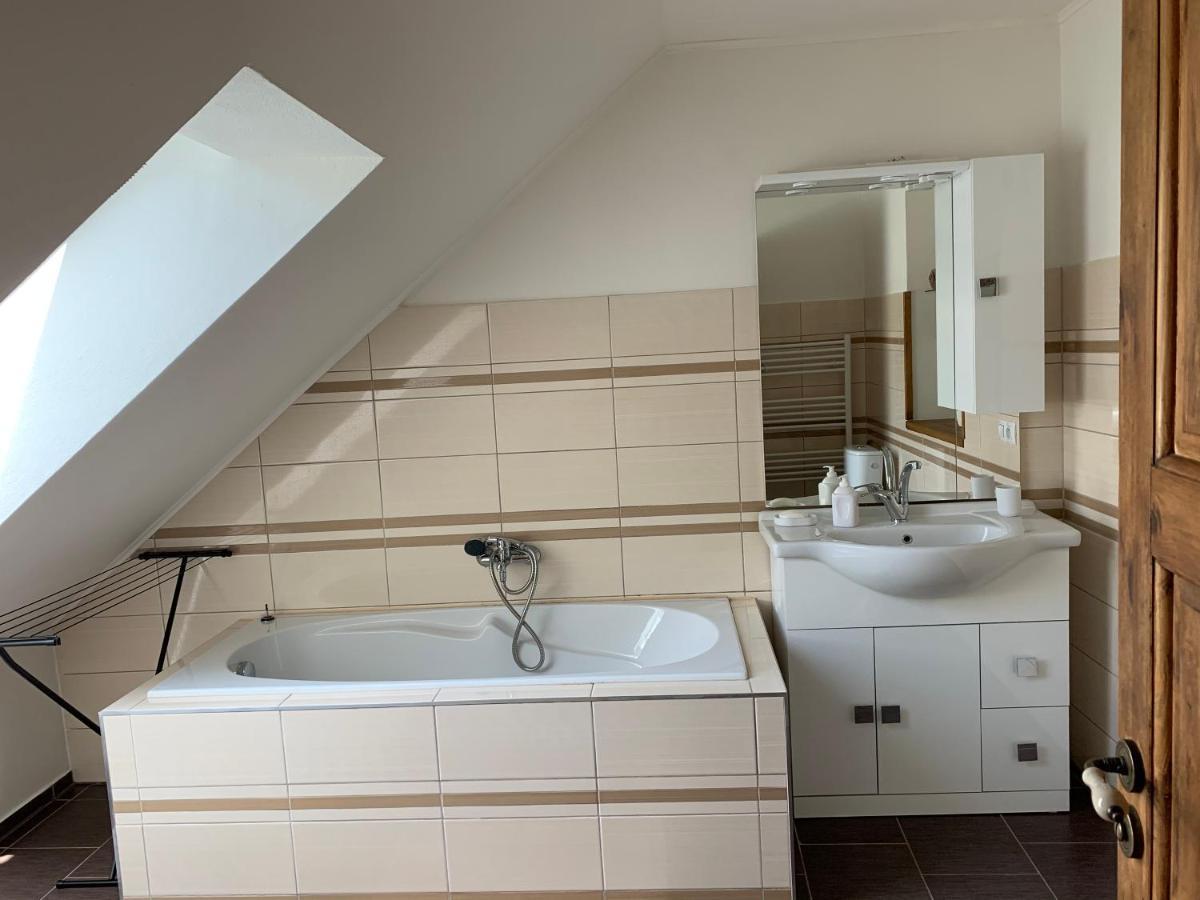 Apartman Stodola Chodová Planá Екстериор снимка