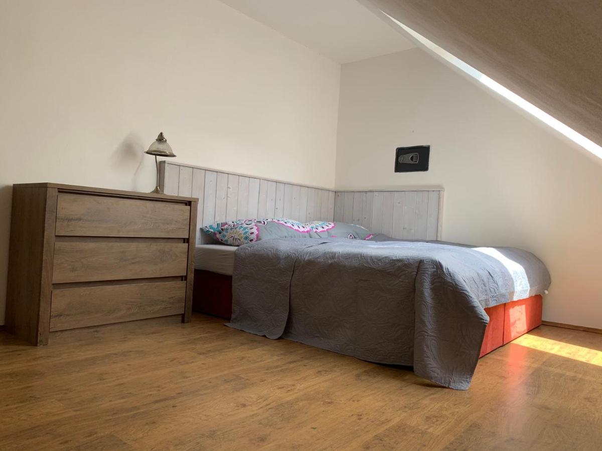 Apartman Stodola Chodová Planá Екстериор снимка